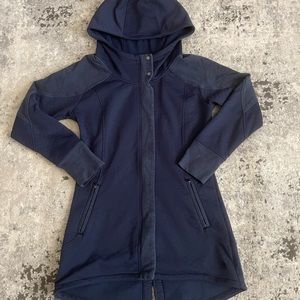 The North Face Women’s Navy Jacket Size Small